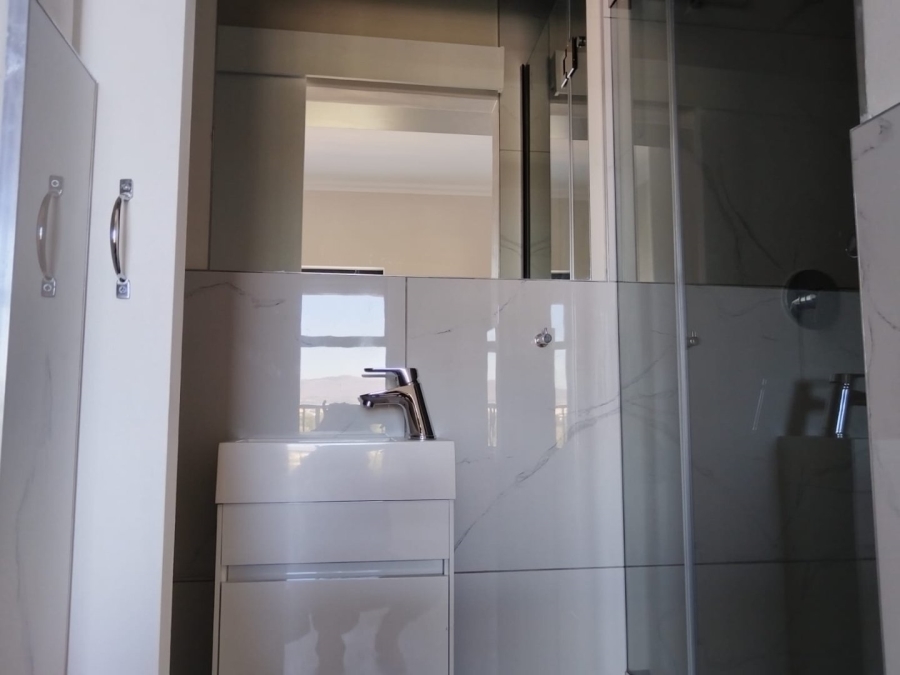 1 Bedroom Property for Sale in Flamingo Vlei Western Cape